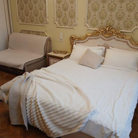 Квартира Возле Оперы Lviv Ngoại thất bức ảnh