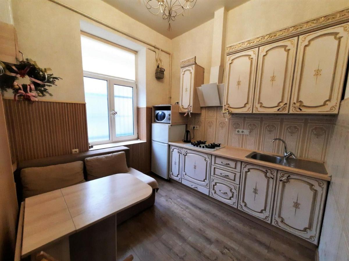 Квартира Возле Оперы Lviv Ngoại thất bức ảnh