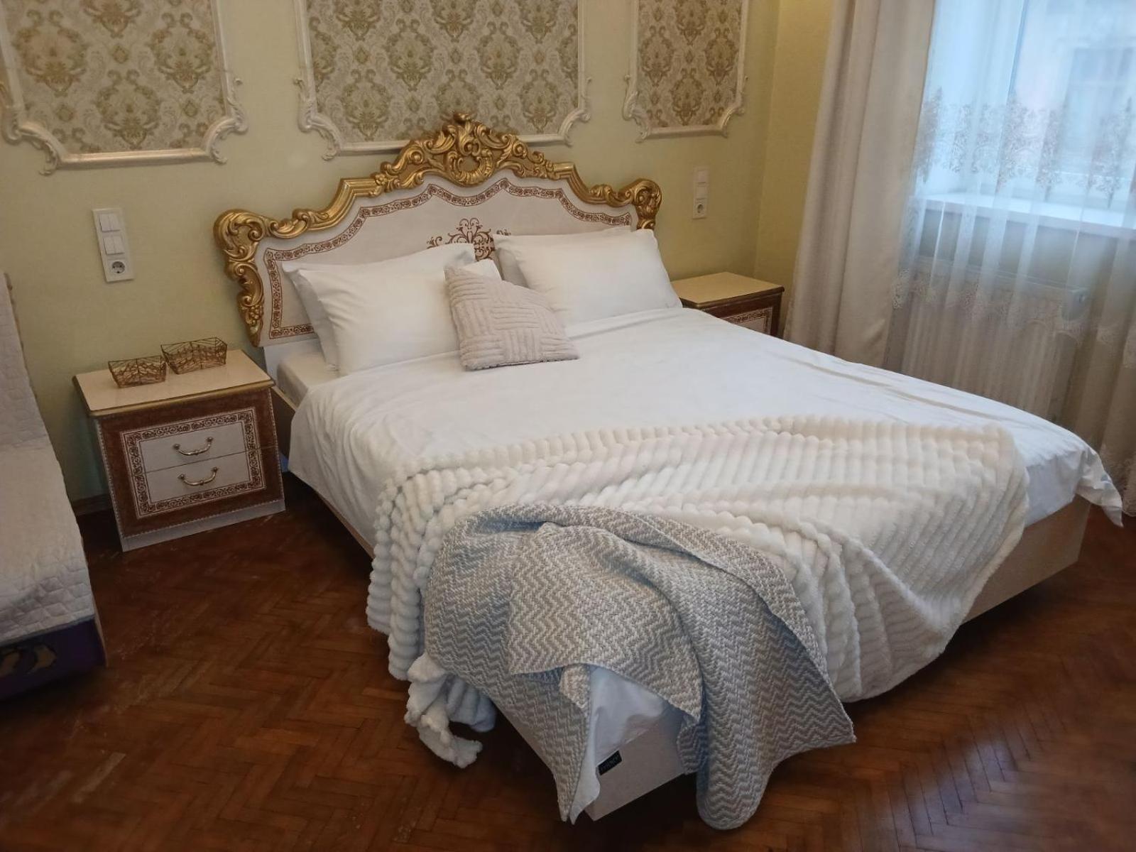 Квартира Возле Оперы Lviv Ngoại thất bức ảnh