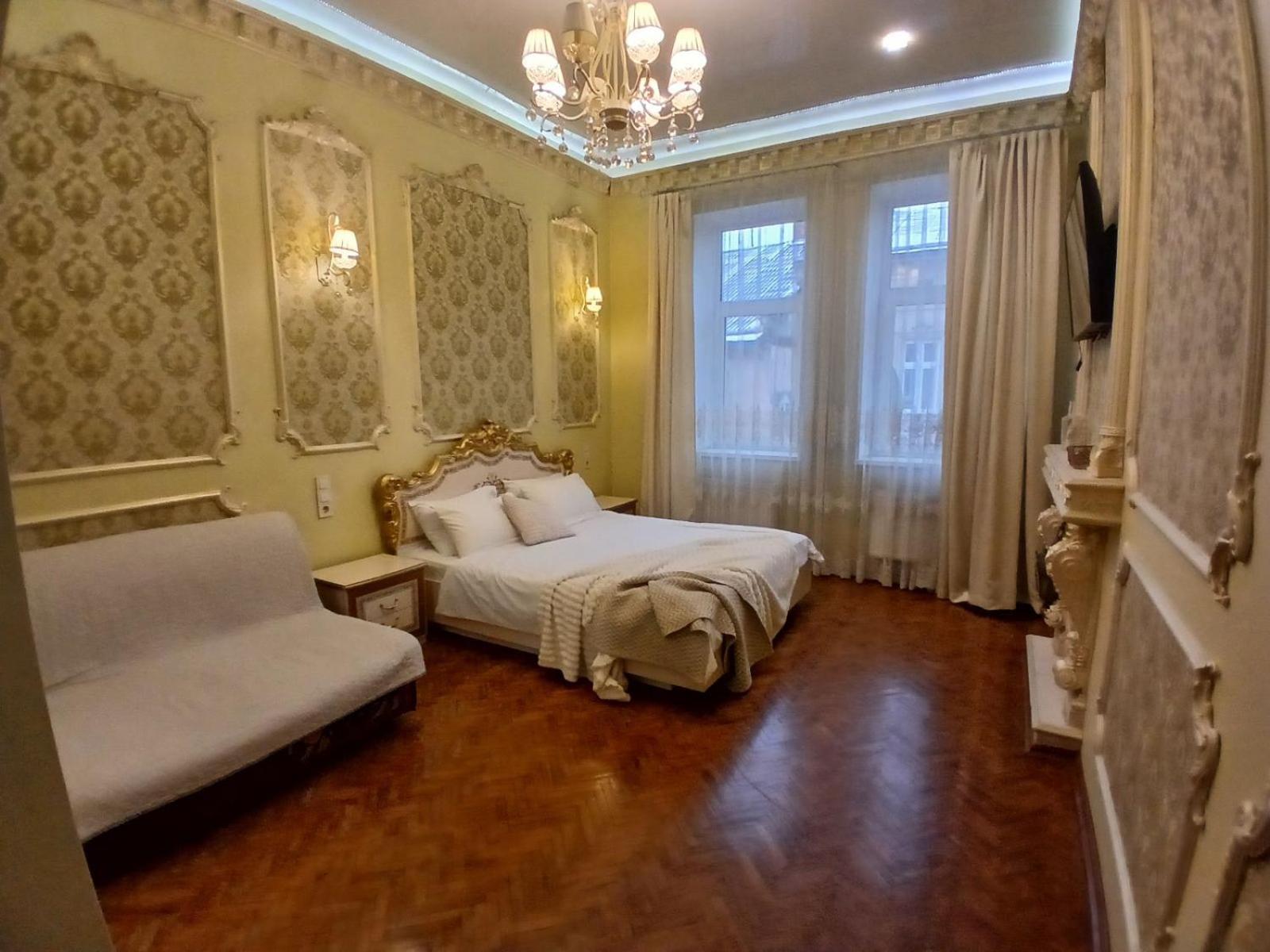 Квартира Возле Оперы Lviv Ngoại thất bức ảnh